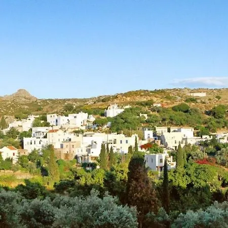 Nyaraló παλιό κελάρι σε πέτρινο σπίτι